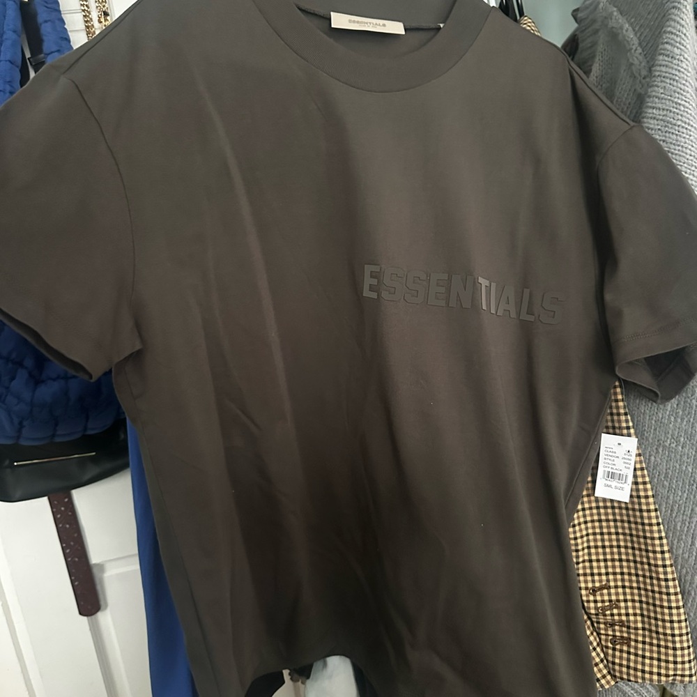 Essentials Men's Gray Short Sleeve Tee